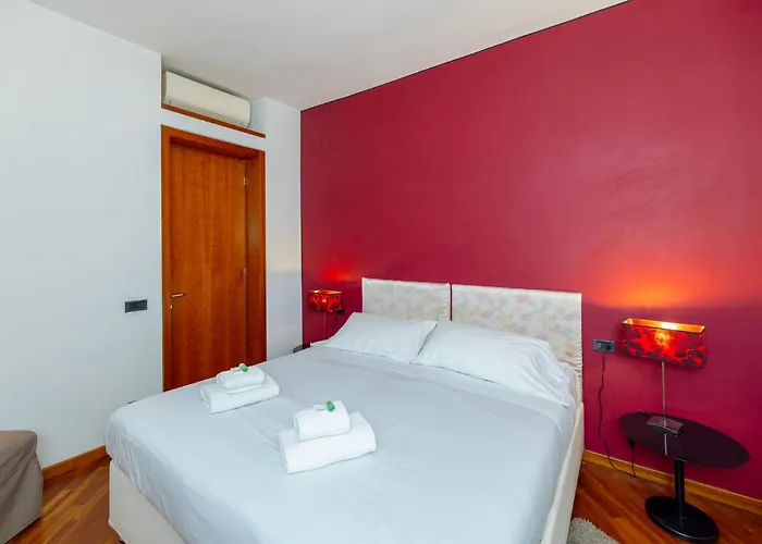 Ponte Vecchio - San Jacopo, Duomo Apartamento