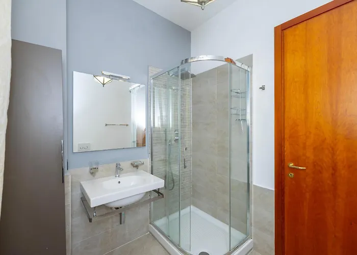 Ponte Vecchio - San Jacopo, Duomo 公寓